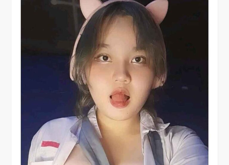 Lynnechan Eksklusif 1GB Seragam SMA Viral Terbaru